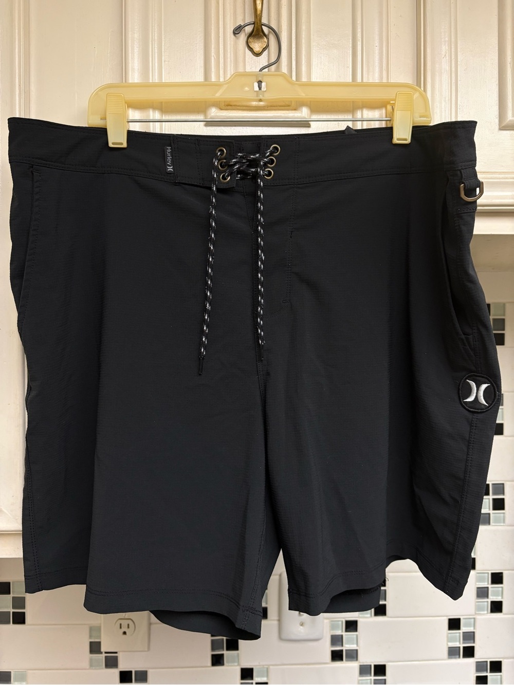 Hurley Phantom Men’s Boardshorts. Size 38.